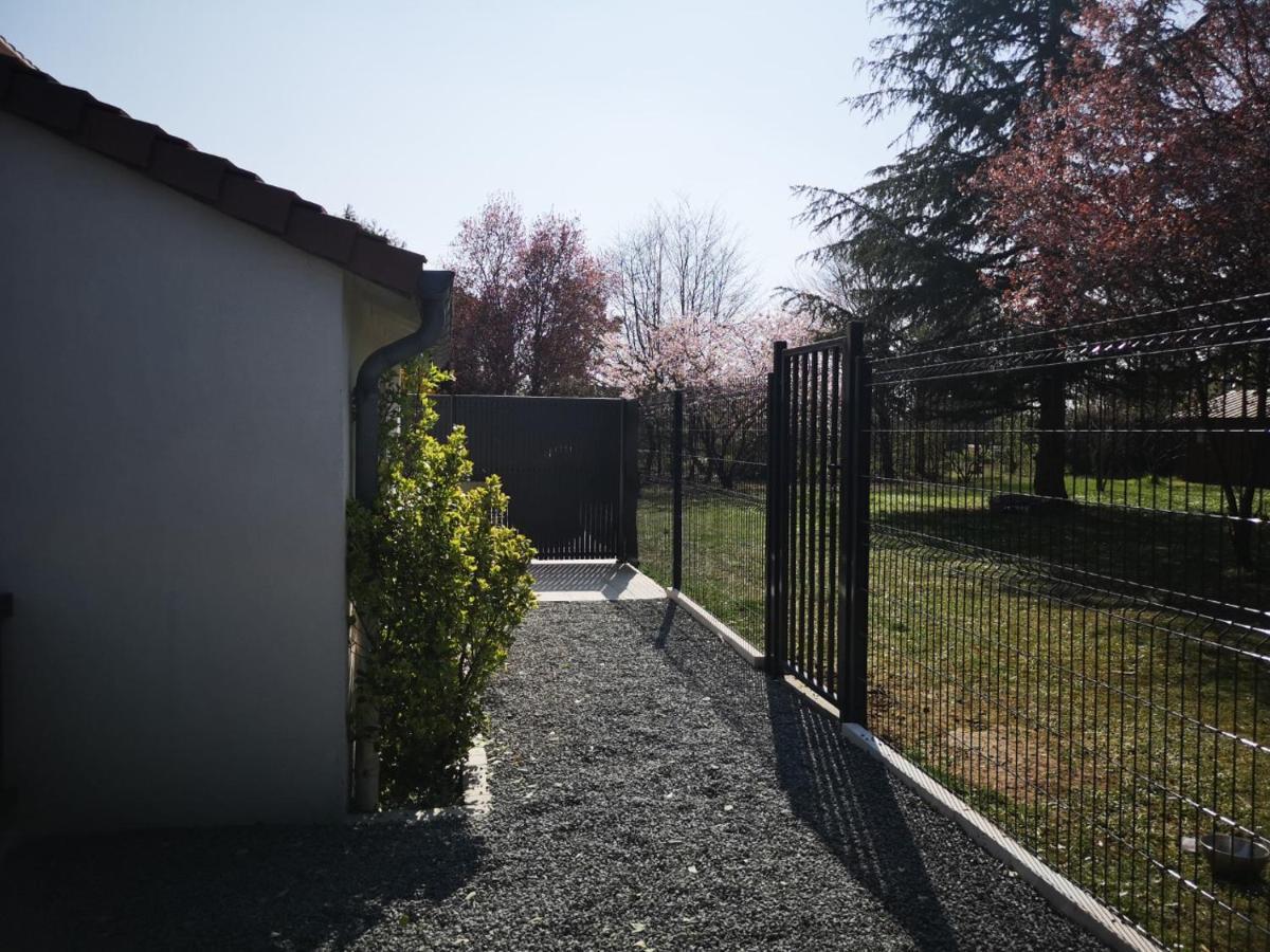 Duplex De Charme Hotel Seur Exterior photo